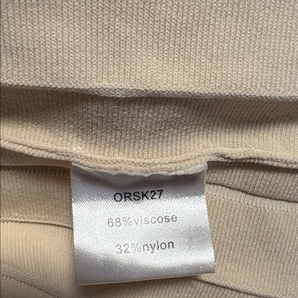 Aleeza Paris Cream Pleated Skirt - Picture 3 of 4